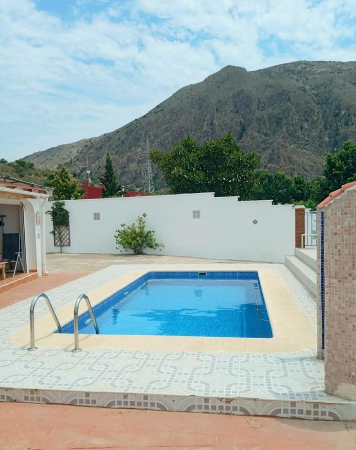 Recovery Mountain Homestay Alicante Eksteriør billede