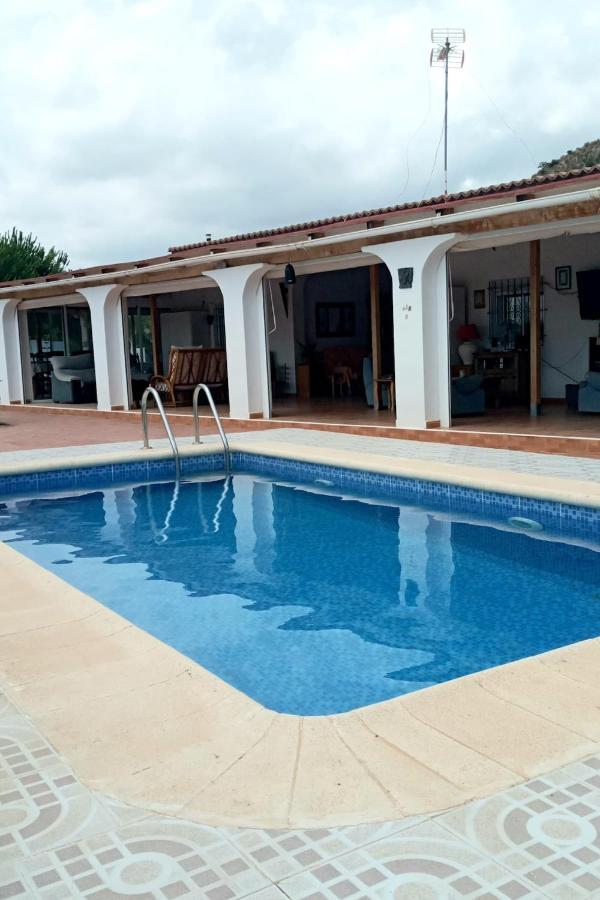 Recovery Mountain Homestay Alicante Eksteriør billede