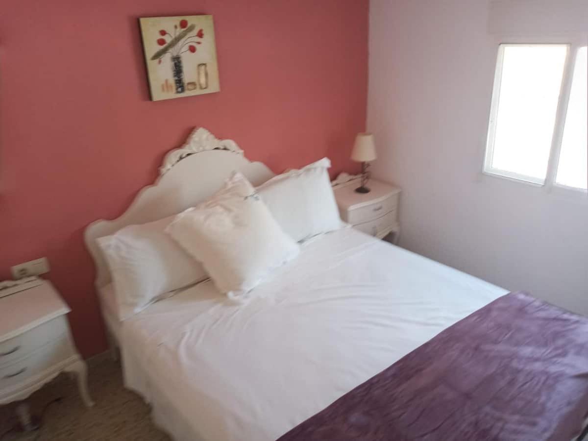 Recovery Mountain Homestay Alicante Eksteriør billede