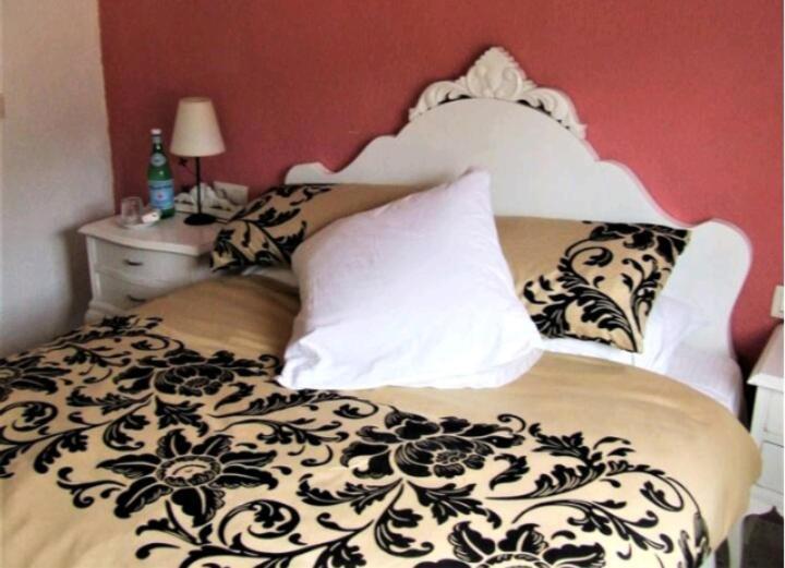 Recovery Mountain Homestay Alicante Eksteriør billede