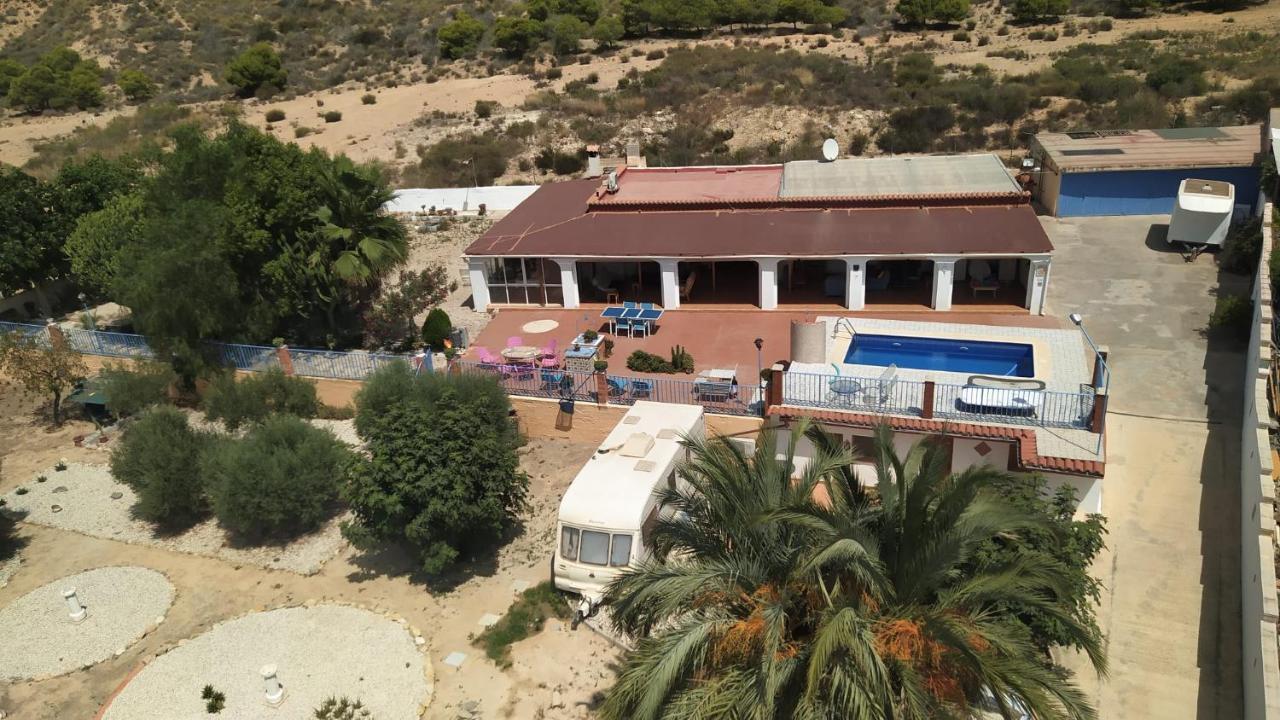 Recovery Mountain Homestay Alicante Eksteriør billede