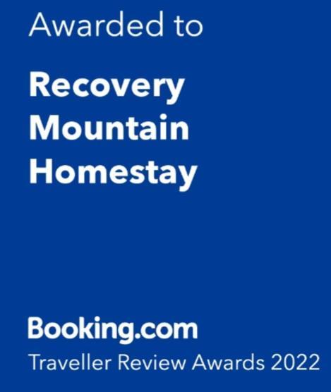 Recovery Mountain Homestay Alicante Eksteriør billede